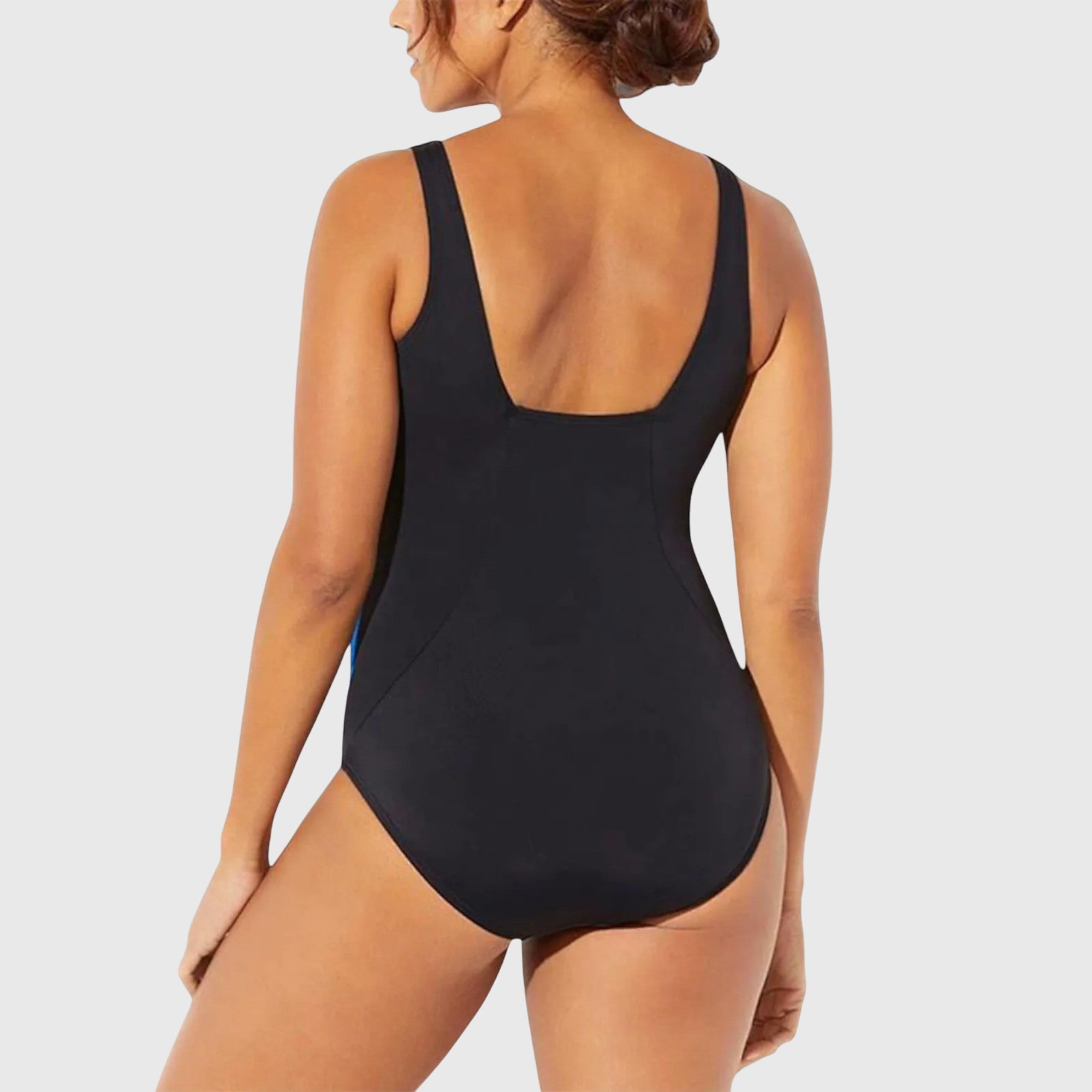 P|H - Ultimate Swimsuit Lola