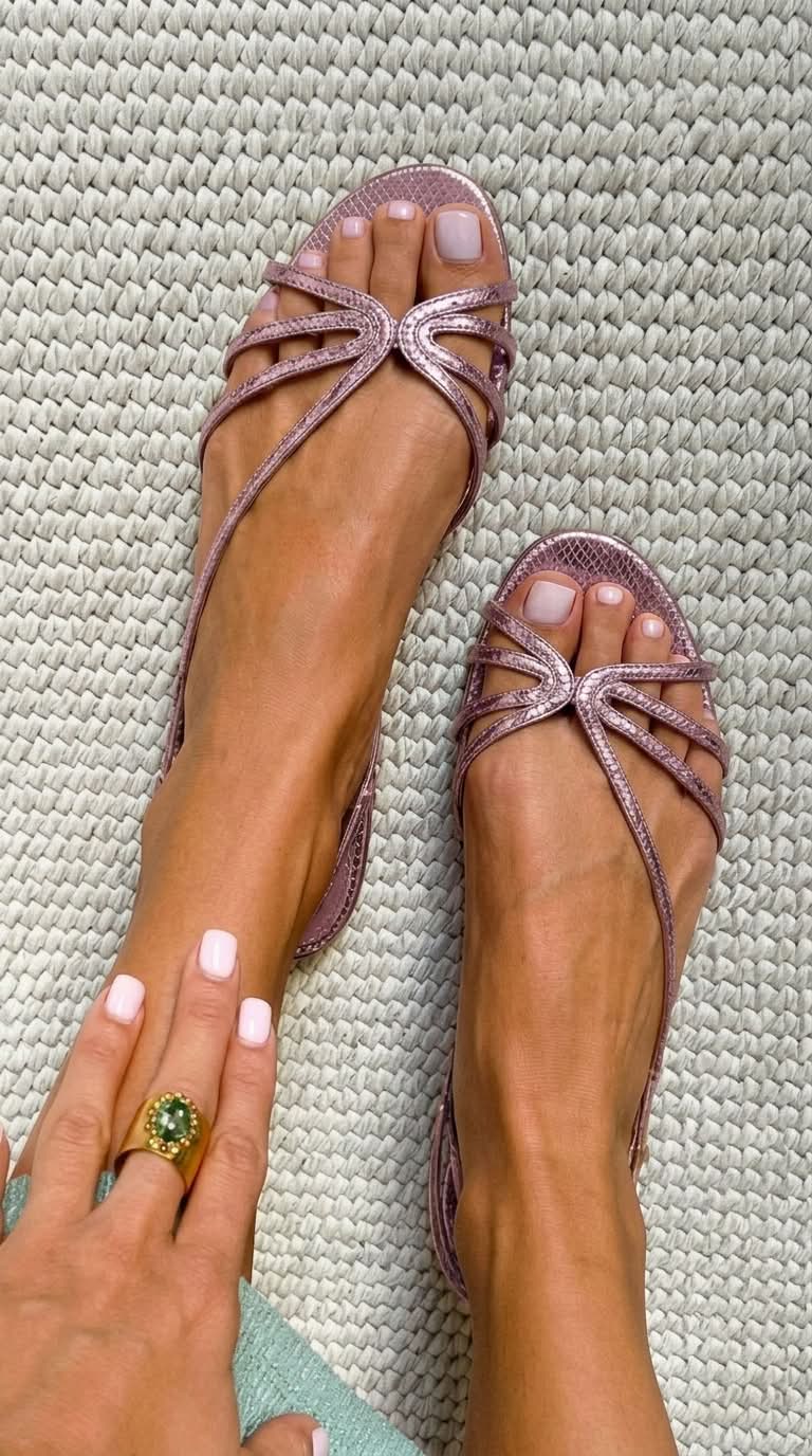 P|H - Golden Strappy Flat Sandals Margaret