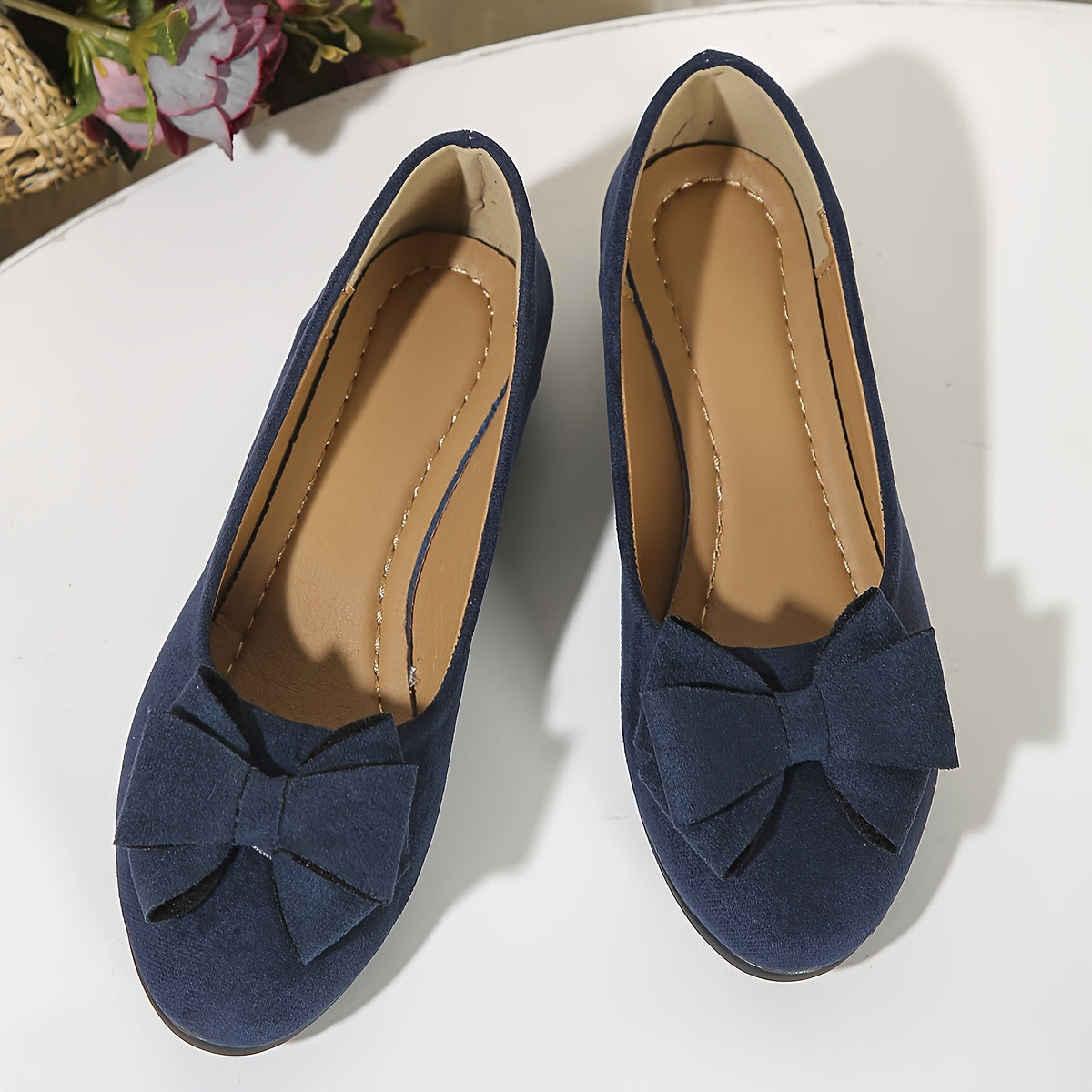 P|H - Bow-Front Comfort Wedges Sharon