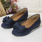 P|H - Bow-Front Comfort Wedges Sharon