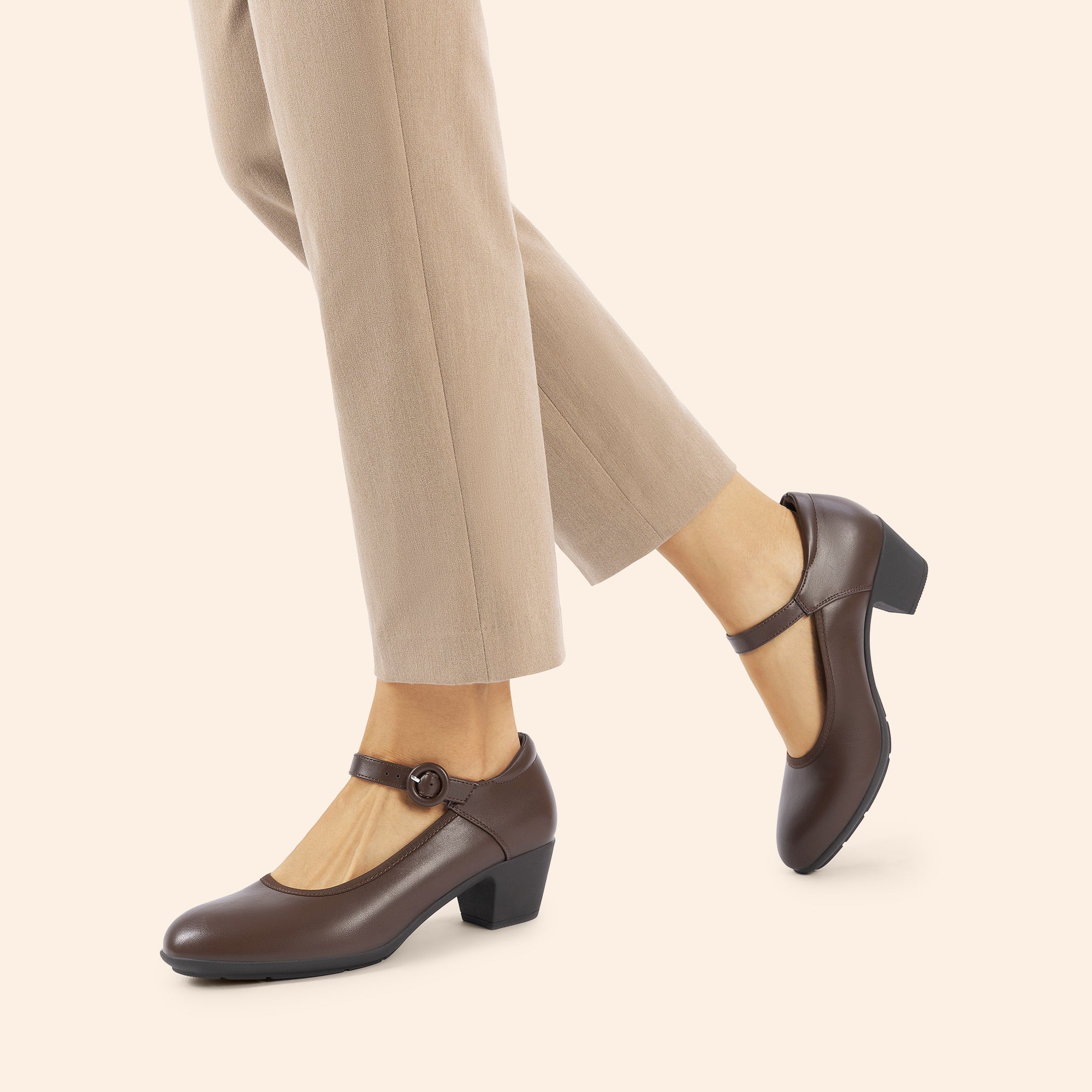 P|H - Cushioned Mary Jane Block Heels Donna