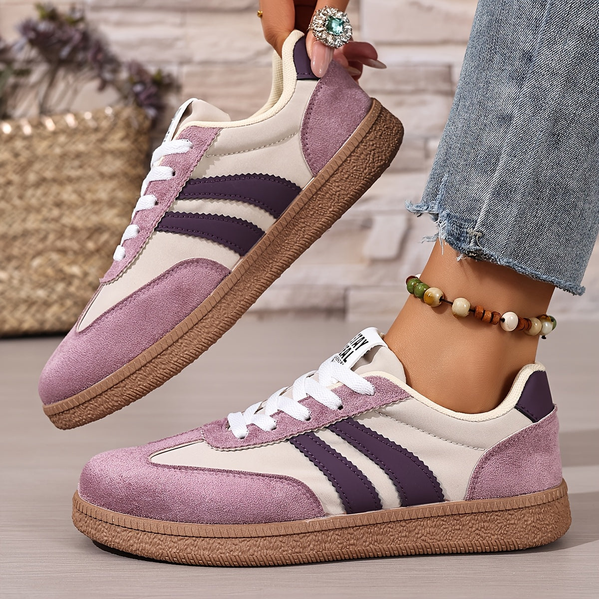P|H - Retro Striped Comfort Sneakers Gloria