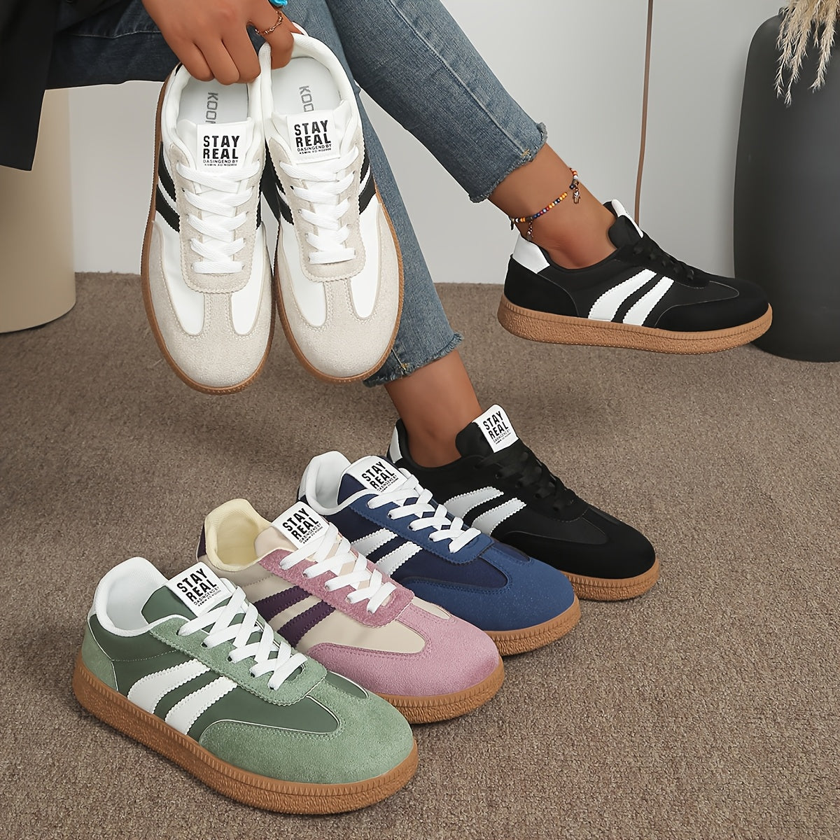 P|H - Retro Striped Comfort Sneakers Gloria