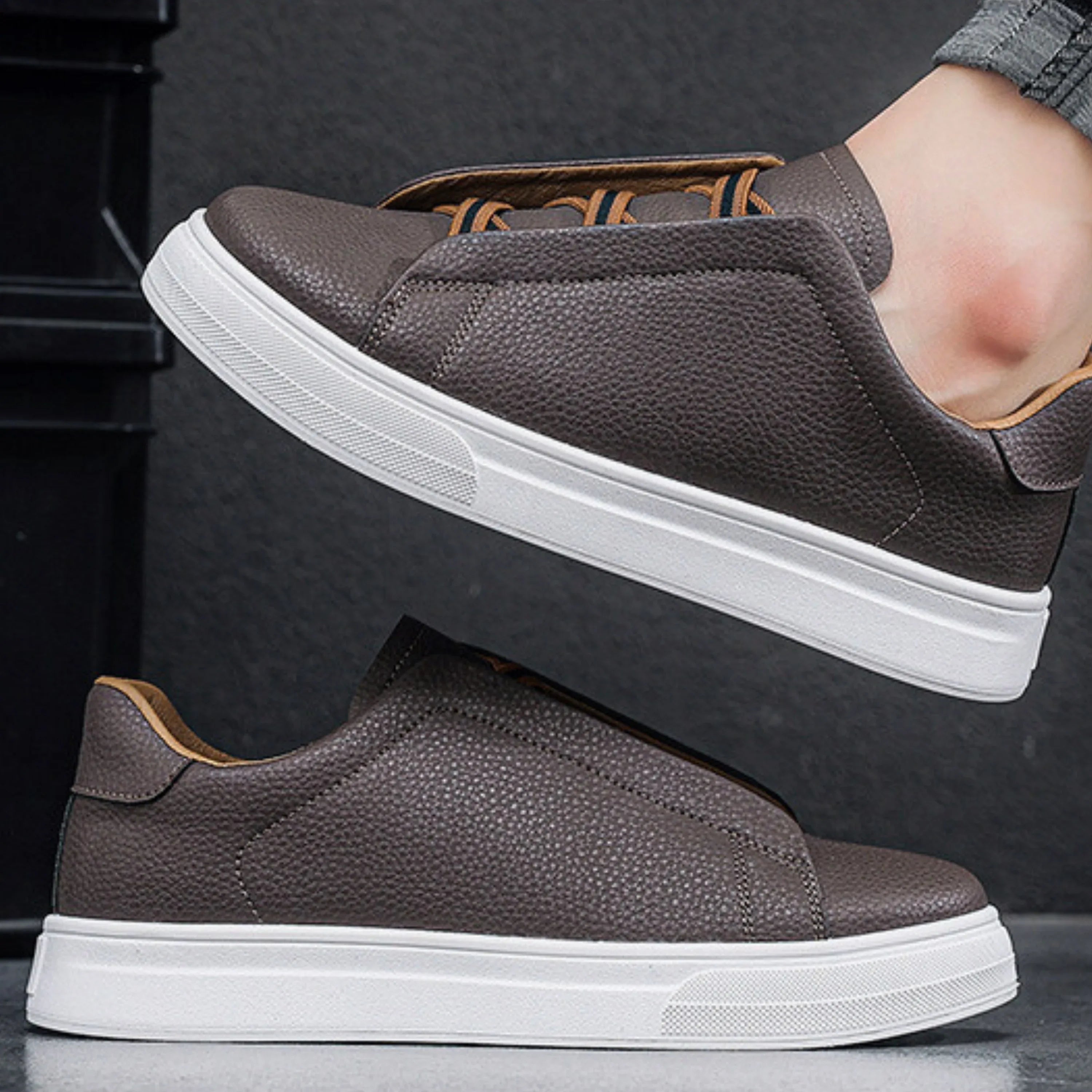 P|H - Slip-On Sneaker Louis