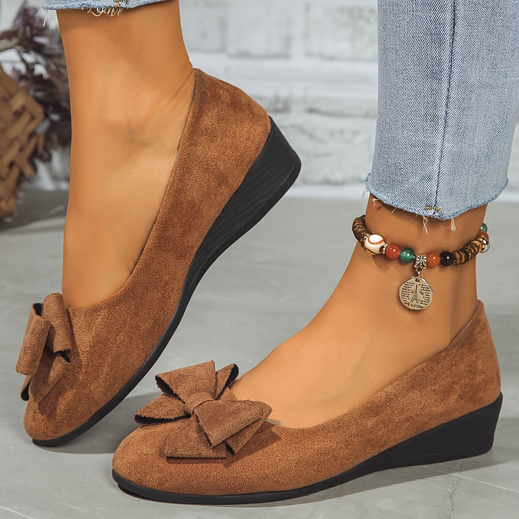 P|H - Bow-Front Comfort Wedges Sharon