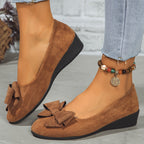 P|H - Bow-Front Comfort Wedges Sharon