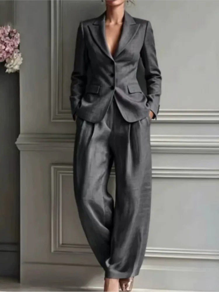 P|H - Tailored Blazer And Trouser Set Judith