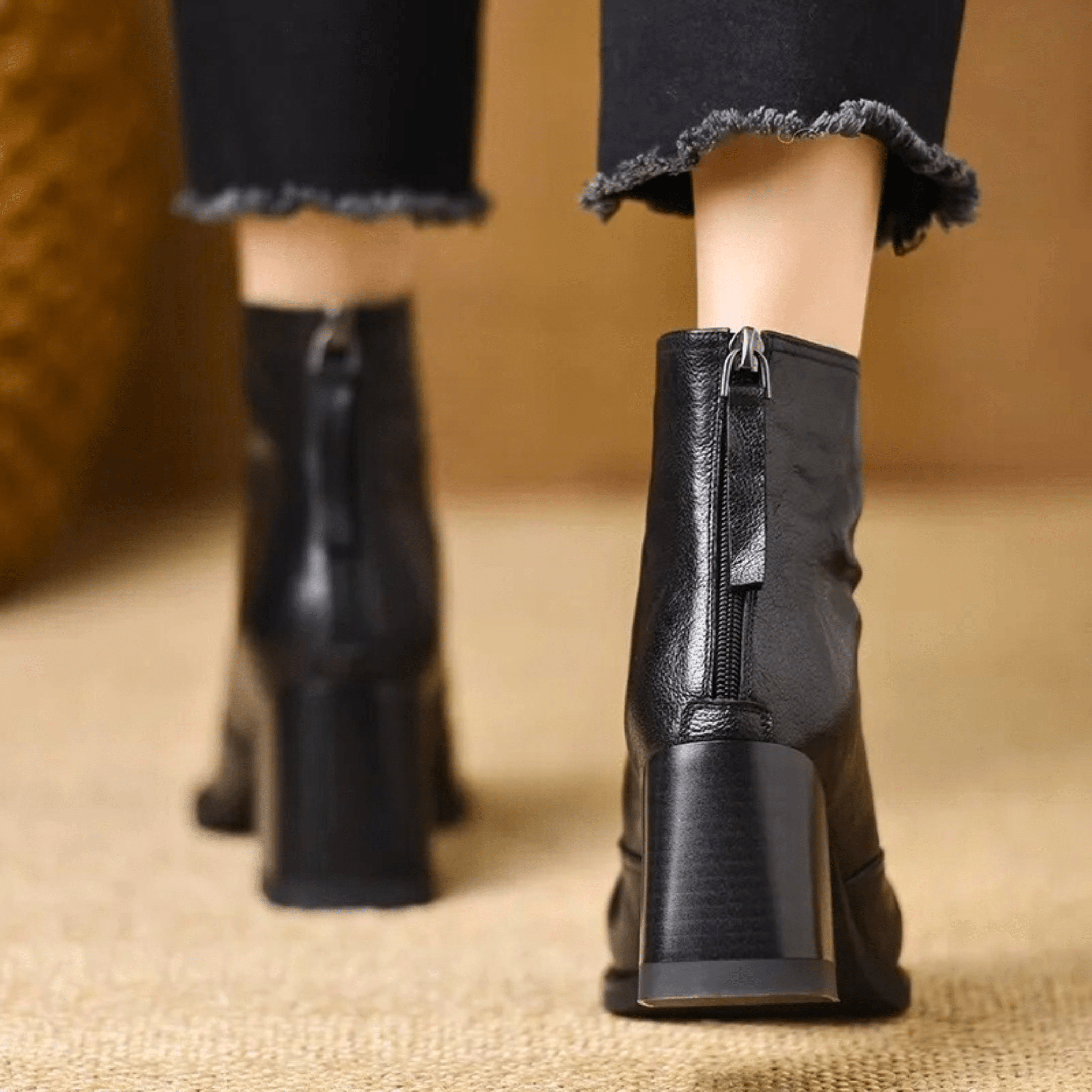 P|H - Elegant Mid-Heel Ankle Boots Claire